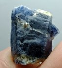 Bra Pris Specimen Tvåfärgad Safir 32,21 carat Naturlig Terminerad Kristall från Kashmir Pakistan Köp Nu! (bild för) Bra Pris Specimen Tvåfärgad Safir 32,21 carat Naturlig Terminerad Kristall från Kashmir Pakistan Köp Nu!